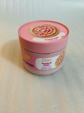 Crumbl by Dove Confetti Cake Body Scrub — Pink Exfoliating Moisture Treatment
